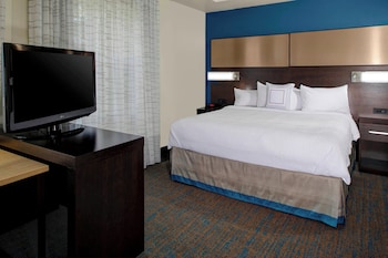 Suite, 2 Bedrooms (Hearing Accessible)