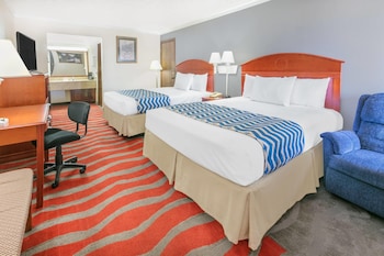 Standard Room, 2 Queen Beds, Non Smoking