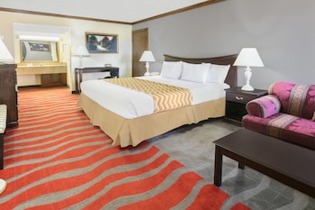 Standard Room, 1 King Bed, Non Smoking