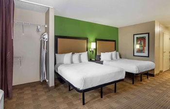 Room, 2 Double Beds, Non Smoking, Kitchen