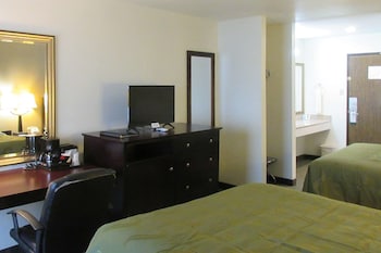 Standard Room, 2 Queen Beds, Non Smoking