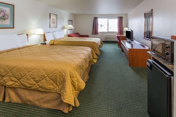 Room, 2 Queen Beds, Accessible, Non Smoking (Pet-Friendly, Mobility)