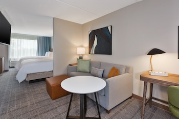 Studio Suite, 2 Queen Beds, Accessible Bathtub, Kitchen (Mobility)
