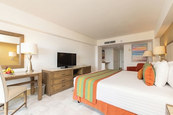 Junior Room, Partial Ocean View