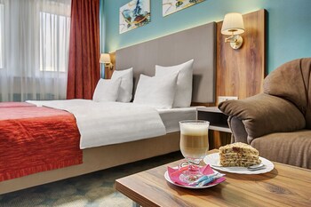 Junior Twin Room