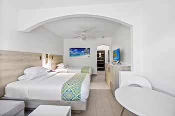 Standard Room, 2 Double Beds