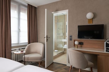 Superior Room, 2 Twin Beds, Non Smoking