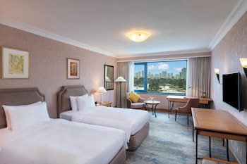 Grand Deluxe Twin Lake View