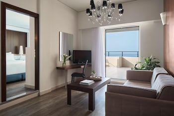 Executive Suite, Sea View