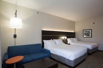 Suite, 2 Queen Beds