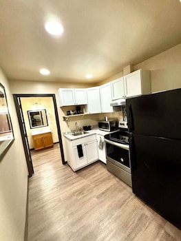 Family Suite, 2 Queen Beds (Supreme, 2nd Floor, No Elevator)