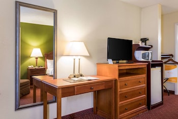 Standard Room, 1 King Bed, Non Smoking