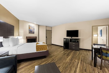 Suite, Multiple Beds, Non Smoking, Fireplace (with Sofabed)
