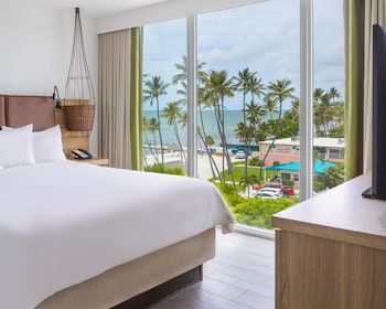 One Bedroom Standard View Suite King