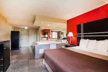 Suite, 1 King Bed, Non Smoking