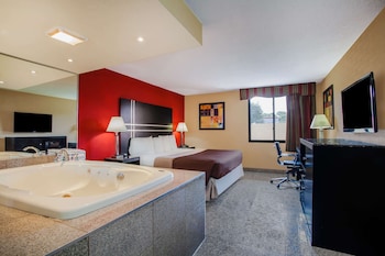 Suite, 1 King Bed, Non Smoking
