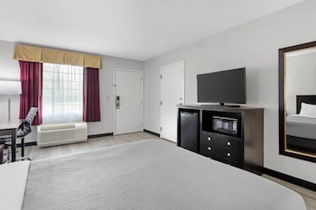 Standard Room, 1 Queen Bed, Non Smoking