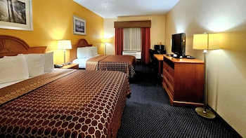 Room, 2 Queen Beds, Non Smoking, Refrigerator & Microwave