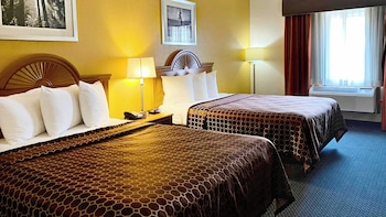 Room, 2 Queen Beds, Non Smoking, Refrigerator & Microwave