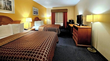 Room, 2 Queen Beds, Non Smoking, Refrigerator & Microwave
