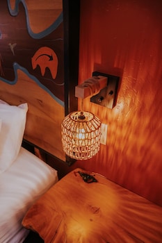 Panoramic Sedona King Suite