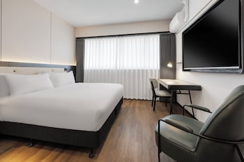 Premium Room, 1 King Bed