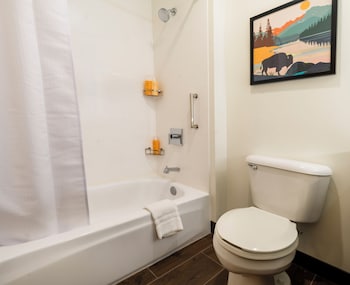 Deluxe Room, 2 Queen Beds