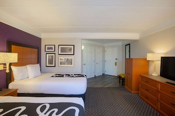 Room, 2 Double Beds, Accessible, Non Smoking (Mobility/Hearing Impaired Accessible)