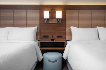 Standard Room, 2 Queen Beds