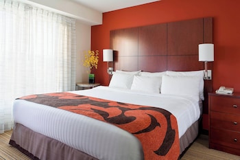 Studio Suite, 2 Bedrooms, Fireplace