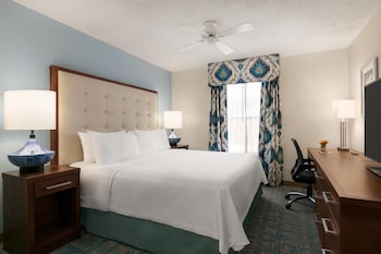 Suite, 1 King Bed with Sofa bed, Kitchen