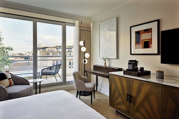 Terrace City View King Room