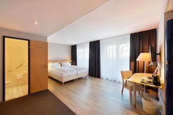 Room (Lounge)