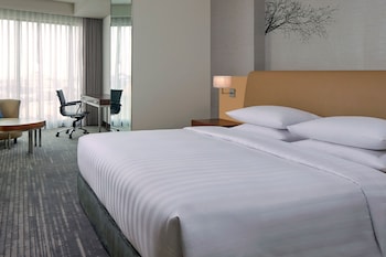 Suite, 1 Bedroom, Non Smoking, City View