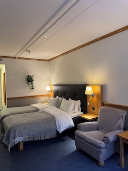 Standard Room, 2 Twin Beds