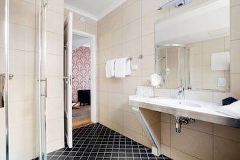 Superior Room, 2 Twin Beds, Non Smoking