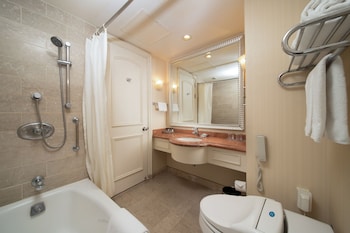 Family Twin Room (Deluxe)