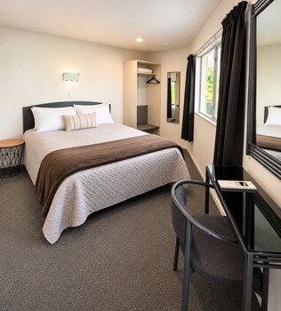Standard Suite-First Floor