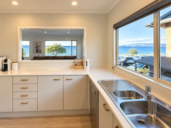 Lake View Apartment 1 Bedroom