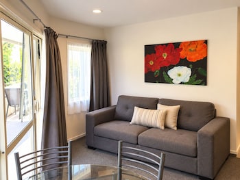 Deluxe Spa Suite