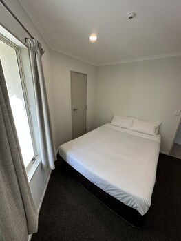 Lake View Apartment 2 Bedroom