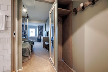 Deluxe Twin Room, Multiple Beds, Non Smoking