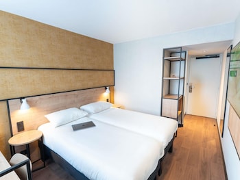 Standard Room, 2 Twin Beds