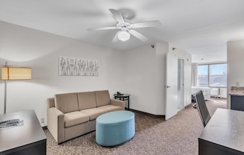 Suite, 1 King Bed with Sofa bed, Accessible, Non Smoking