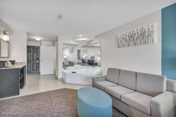 Suite, 1 King Bed with Sofa bed, Non Smoking, Jetted Tub