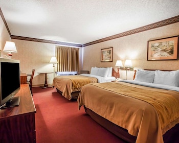 Standard Room, 2 Queen Beds, Non Smoking