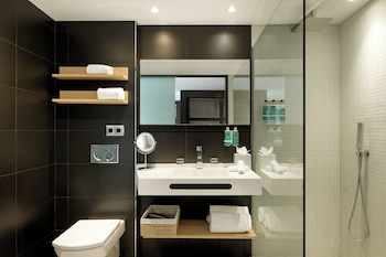Deluxe Double Room, City View