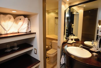 Junior Double Room