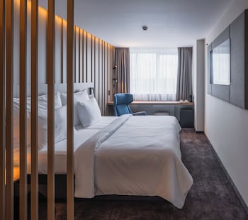 Executive Double Room, Pool Access