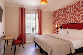 Prestige Room